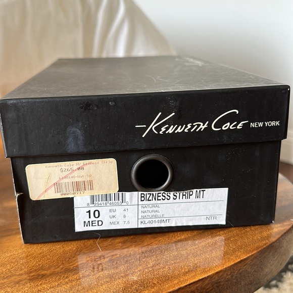 Beautifully constructed open toe heels - Picture 4 of 5